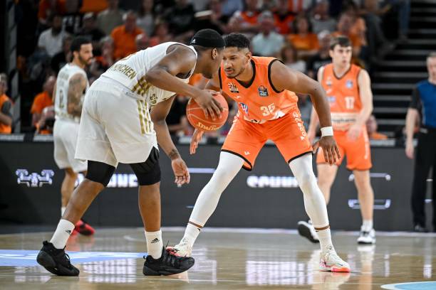 时排名会更 时排名会更